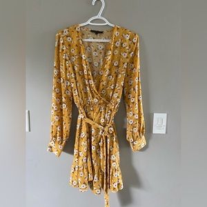 Dynamite long sleeve dress